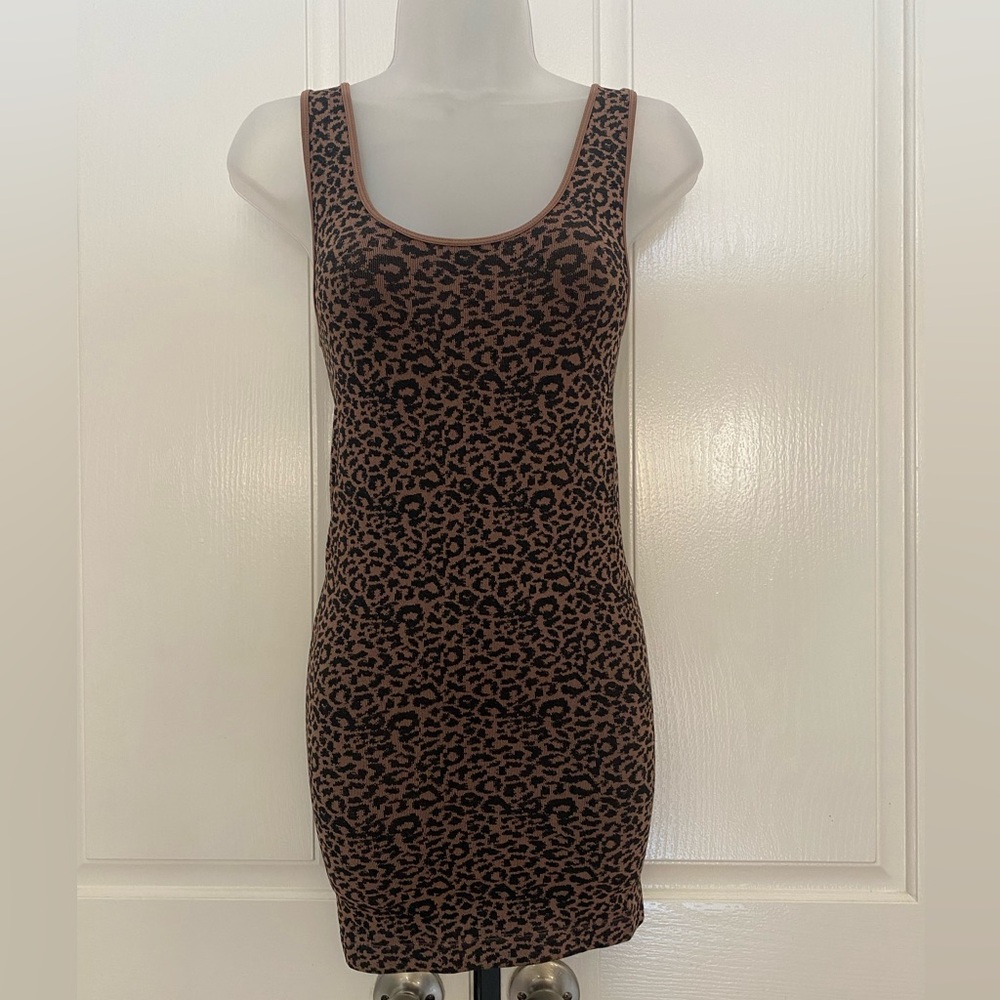 Skinny Tees Leopard Print Tank One Size